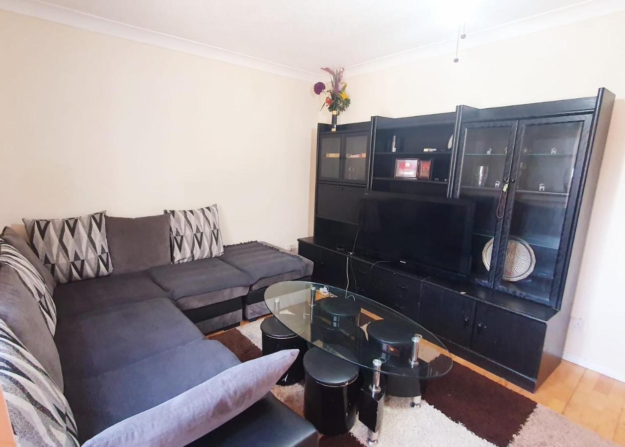 1 Bedroom Apartment Close To Slough Train Station Luaran gambar