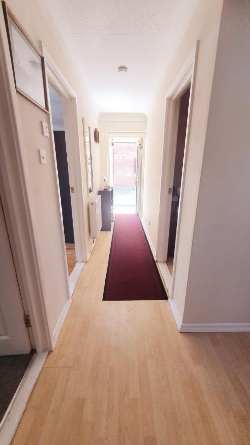 1 Bedroom Apartment Close To Slough Train Station Luaran gambar